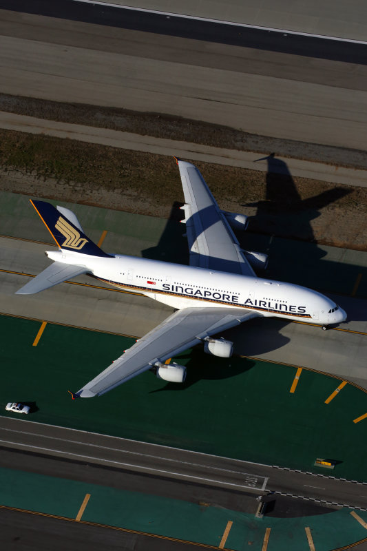 SINGAPORE AIRLINES AIRBUS A380 LAX RF 5K5A7434.jpg