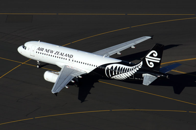 AIR NEW ZEALAND AIRBUS A320 SYD RF 5K5A0339.jpg