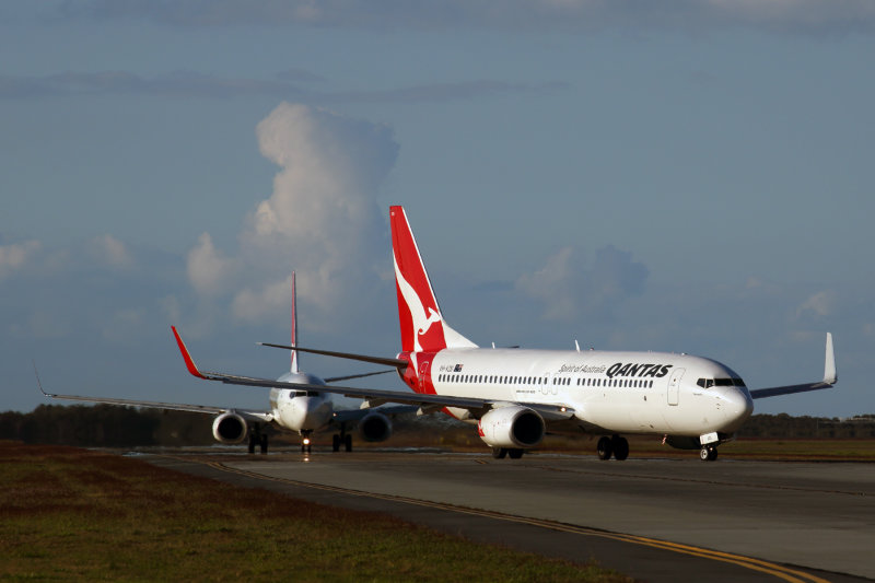 QANTAS BOEING 73 800s BNE RF 5K5A9948.jpg