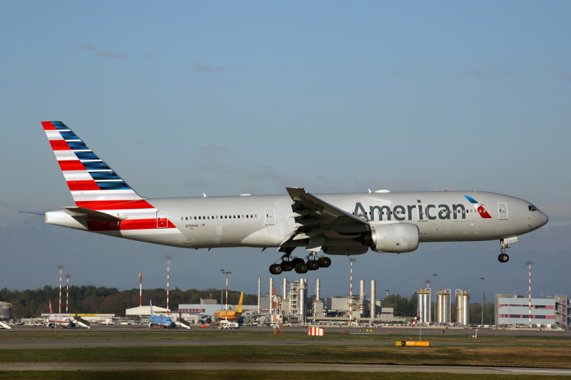 AMERICAN BOEING 777 200 MXP RF 5K5A1459.jpg
