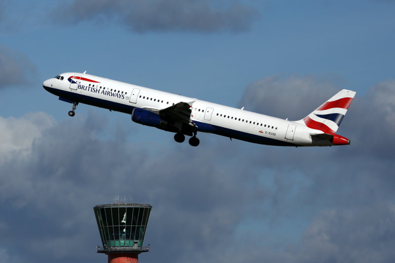 BRITISH AIRWAYS AIRBUS A321 LHR RF 5K5A1200.jpg