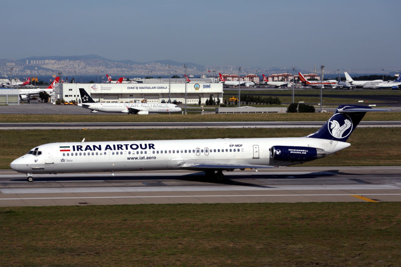 IRAN_AIR_TOUR_MD82_IST_RF_5K5A0435.jpg