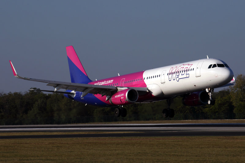 WIZZ_AIRBUS_A321_BUD_RF_5K5A4717.jpg