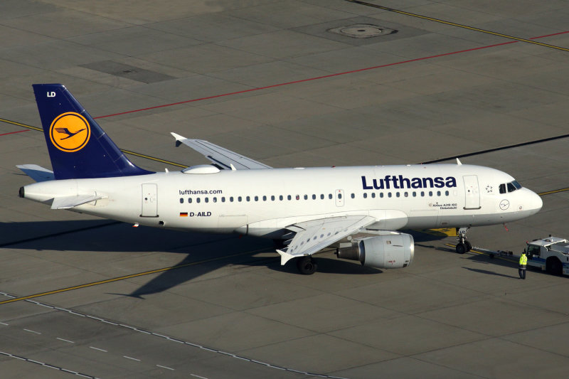 LUFTHANSA_AIRBUS_A319_BUD_RF_5K5A4486.jpg