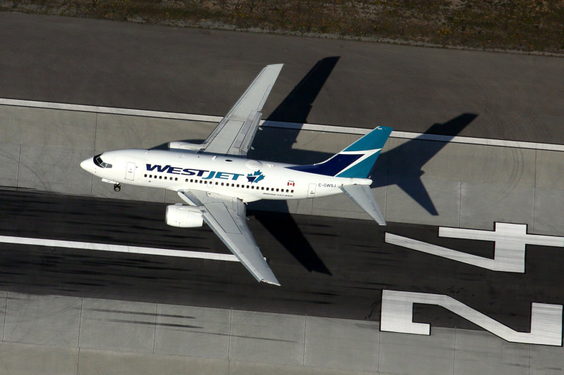 WESTJET_BOEING_737_600_LAX_RF_5K5A6548.jpg