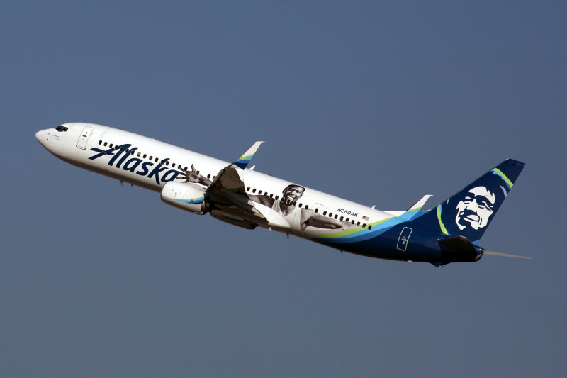 ALASKA_BOEING_737_900_LAX_RF_5K5A6359.jpg