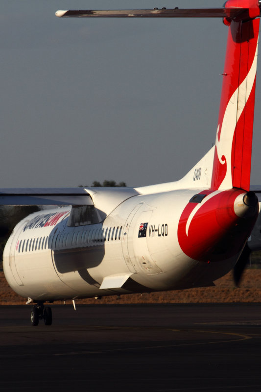 QANTAS_LINK_DASH_8_400_MQL_RF_IMG_9334.jpg