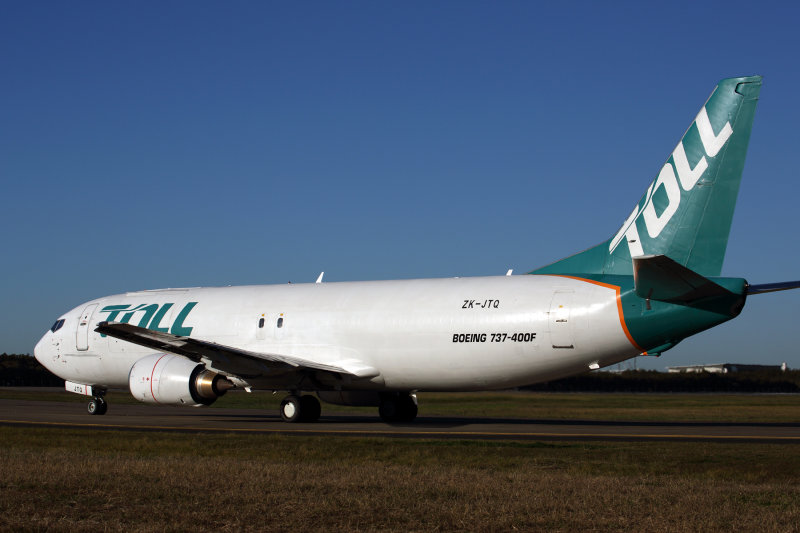 TOLL_BOEING_737_400F_BNE_RF_5K5A0466.jpg