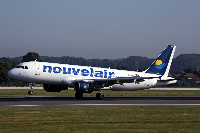 NOUVELAIR_AIRBUS_A320_BRU_RF_5K5A0040.jpg