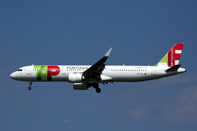 TAP_AIR_PORTUGAL_AIRBUS_A321_NEO_LHR_RF_5K5A0292.jpg