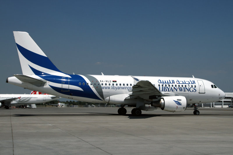 LIBYAN_WINGS_AIRBUS_A319_AYT_RF_IMG_9796.jpg