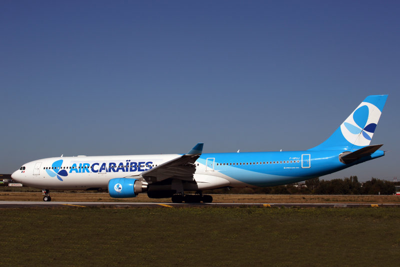 AIR_CARAIBES_AIRBUS_A330_300_ORY_RF_5K5A4042.jpg