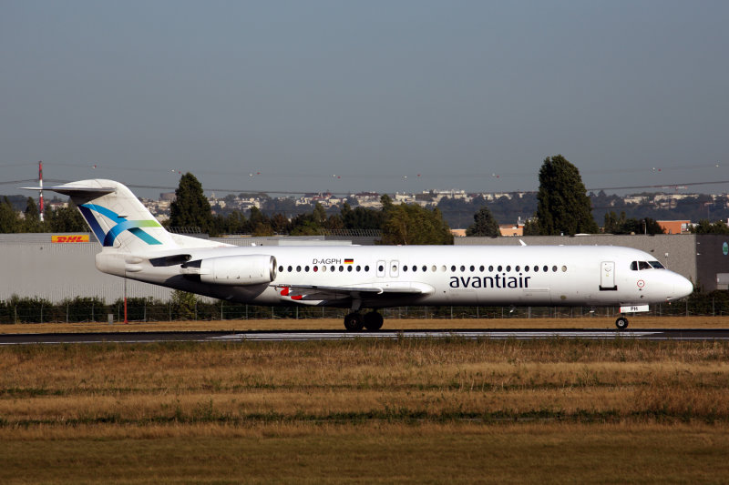 AVANTIAIR_FOKKER_100_ORY_RF_5K5A3650.jpg