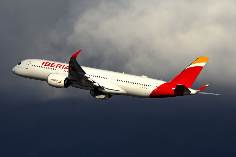 IBERIA_AIRBUS_A350_900_JFK_RF_5K5A4441.jpg