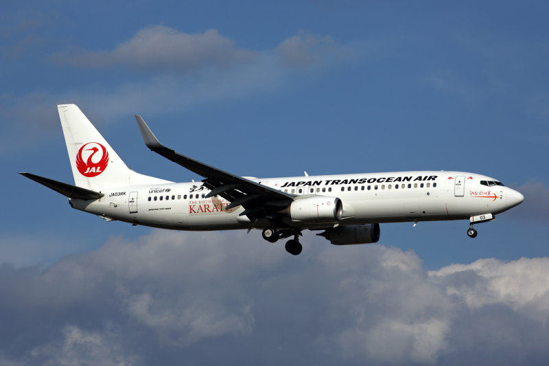 JAPAN_TRANS_OCEAN_BOEING_737_800_FUK_RF_5K5A0770.jpg