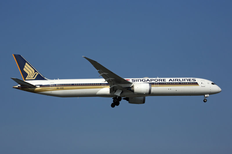 SINGAPORE_AIRLINES_BOEING_787_10_BKK_RF_5K5A1845.jpg