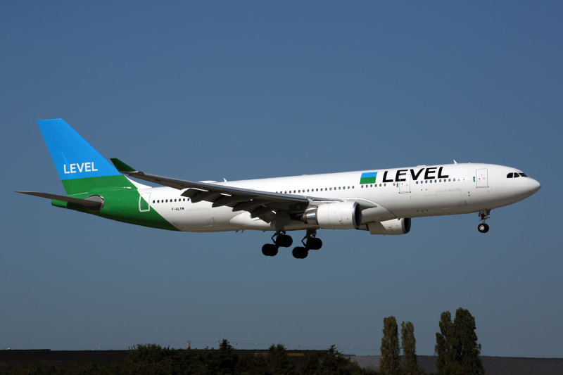 LEVEL_AIRBUS_A330_200_ORY_RF_5K5A4070.jpg