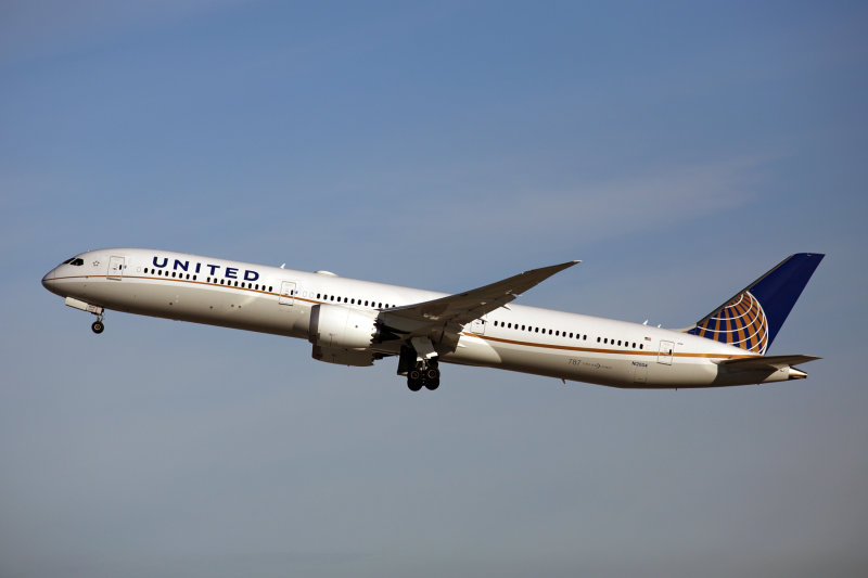 UNITED_BOEING_787_10_LAX_RF_5K5A2013.jpg