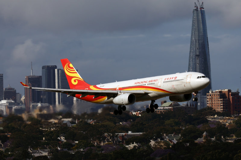 HONG KONG AIRLINES AIRBUS A330 300 SYD RF 002A6898.jpg