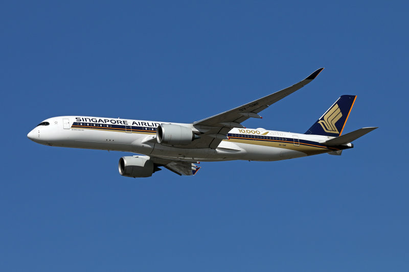 SINGAPORE AIRLINES AIRBUS A350 900 SYD RF 002A7047.jpg