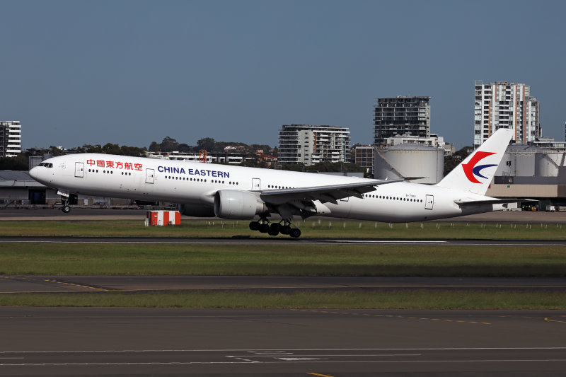 CHINA EASTERN BOEING 777 300ER SYD RF 002A8493.jpg