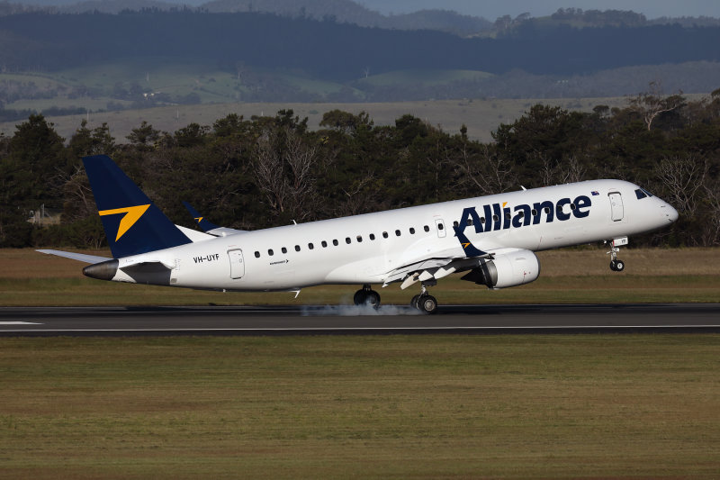 ALLIANCE EMBRAER 190 HBA RF 002A0182.jpg