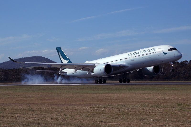 CATHAY PACIFIC AIRBUS A350 900 HBA RF 5K5A8933 B.jpg