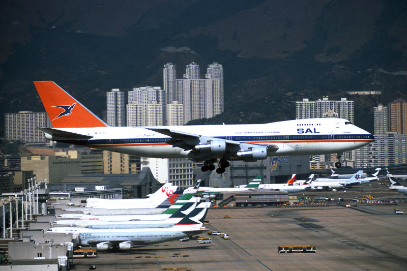SOUTH AFRICAN BOEING 747 200  F.jpg