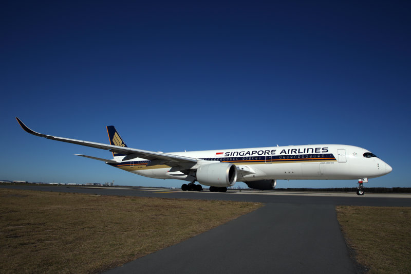 SINGAPORE AIRLINES AIRBUS A350 900 BNE RF 5K5A9063.jpg
