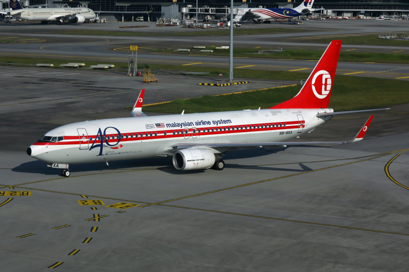 MALAYSIAN AIRLINE SYSTEM BOEING 737 800 KUL RF 002A2694.jpg