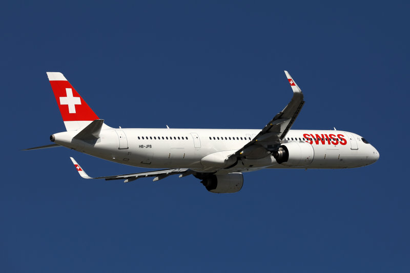 SWISS AIRBUS A321 NEO ZRH RF 002A3660.jpg