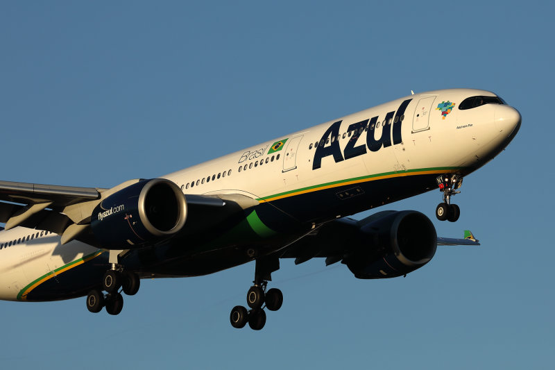 AZUL AIRBUS A330 900 NEO LIS RF 002A4409.jpg