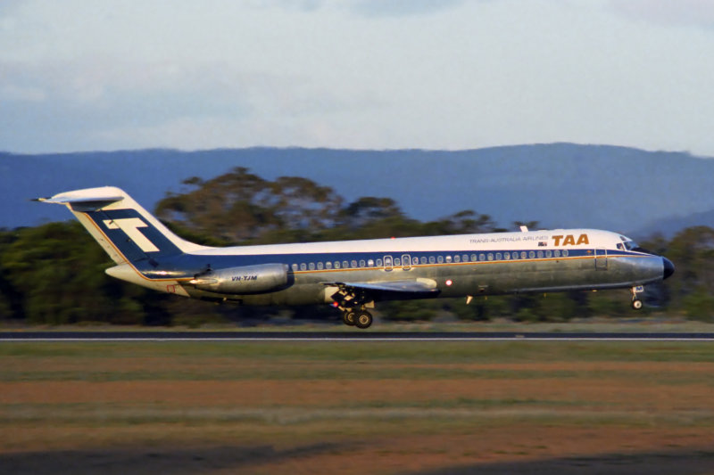 HOBART AIRPORT VOLUME 1