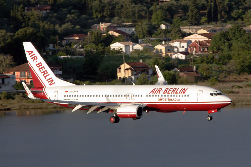 AIR BERLIN BOEING 737 800 CFU RF IMG_2838.jpg