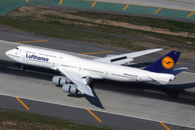 LUFTHANSA BOEING 747 800 LAX RF 5K5A0615.jpg