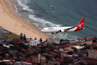 QANTAS BOEING 767 300 SYD RF 5K5A9126.jpg