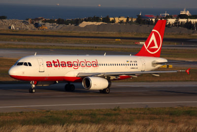 ATLAS GLOBAL AIRBUS A320 IST RF 5K5A3365.jpg
