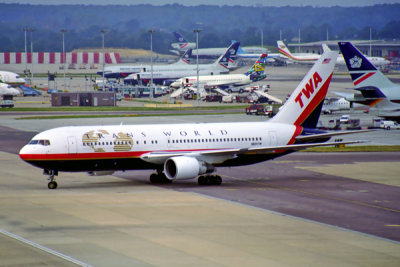 TWA TRANS WORLD BOEING 767 200 LGW RF 1175 12.jpg