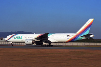 JAPAN AIR SYSTEM JAL BOEING 777 200 ITM RF 1915 20.jpg