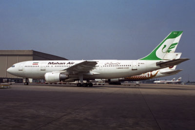 MAHAN_AIR_AIRBUS_A300_BKK_RF_1813_34.jpg