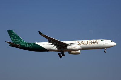 SAUDIA_AIRBUS_A330_300_JNB_RF_5K5A9872.jpg