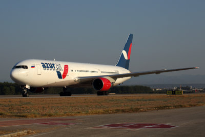 AZUR_AIR_BOEING_767_300_AYT_RF_5K5A1599.jpg