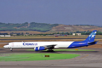 CYGNUS_AIR_DC8_73F_MAD_RF_1849_28.jpg