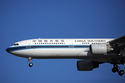 CHINA SOUTHERN AIRBUS A330 300 MEL RF 5K5A9585.jpg