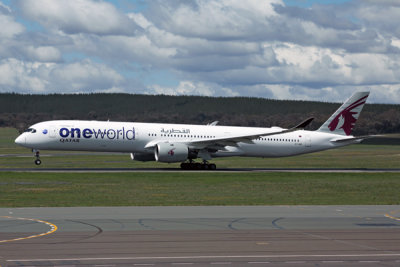 QATAR AIRBUS A350 1000 CBR RF 5K5A4810.jpg