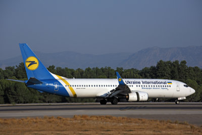 UKRAINE INTERNATIONAL BOEING 737 800 AYT RF 5K5A1286.jpg