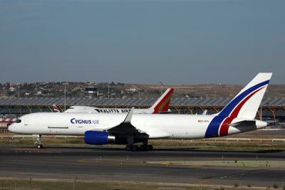 CYGNUS AIR KALITTA AIR AIRCRAFT MAD RF 5K5A9950.jpg
