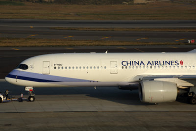 CHINA AIRLINES AIRBUS A350 900 TPE RF 5K5A4549.jpg
