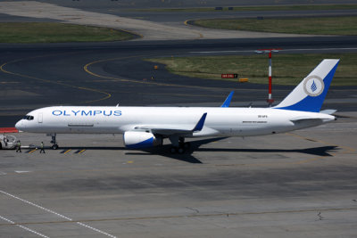 OLYMPUS BOEING 757 200PCF SYD RF 002A7775.jpg