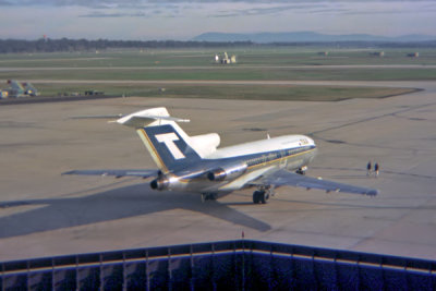 TAA BOEING 727 100 MEL RF 023 33.jpg